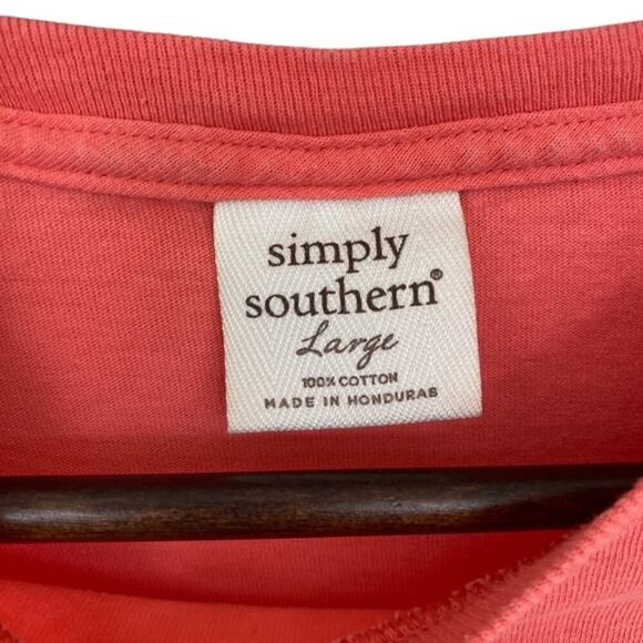 Simply Southern Coral "Happy Camper" T-Shirt - large - Picture 5 of 6
